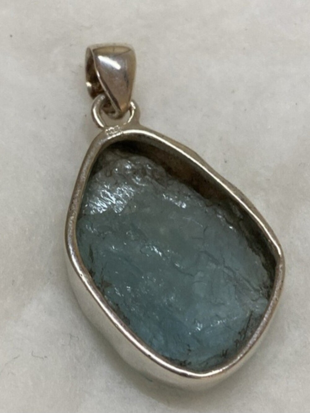 AQUAMARINE STERLING SILVER PENDANT